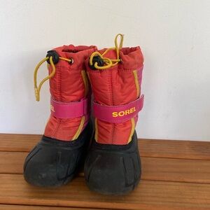 Sorel kids Flurry boot